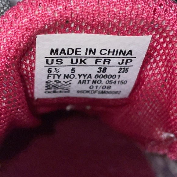 Women’s Adidas Attune Size 6.5 - Picture 9 of 15